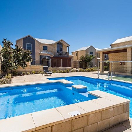 Serenity On The Terrace Aparthotel Mandurah Buitenkant foto